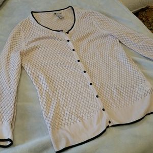 Pretty Lace crochet H&M cardi with black accents